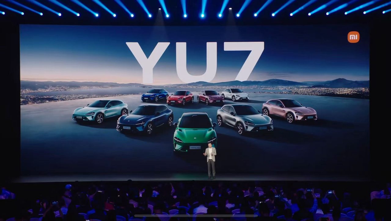小米YU7正式上市2335万起全系800V标配激光雷达续航835公里(图2)